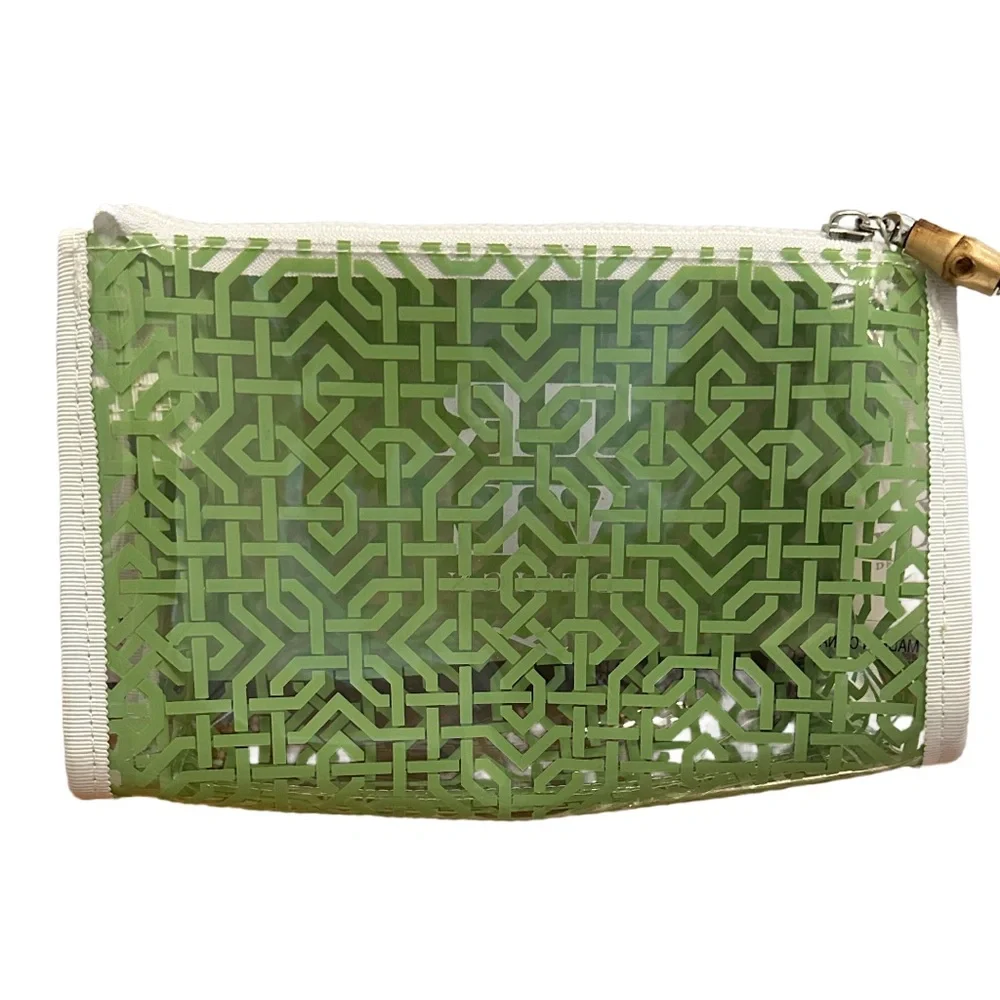 NEW TRVL DESIGN women's lattice daytripper set toiletry bag in green & clear